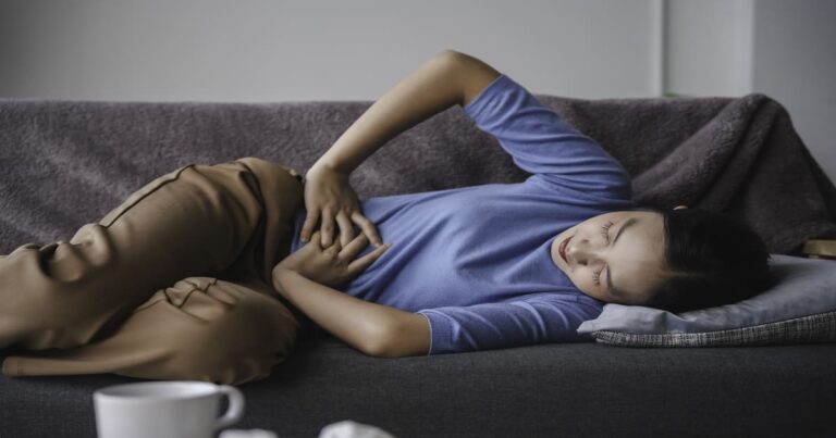 เช็กเลย! ลําไส้อักเสบ ห้ามกินอะไร พร้อมทริคดูแลลําไส้ให้แข็งแรง